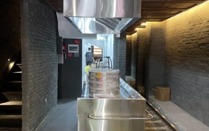 Actual mobile noodle blanching cart deployed at Amdang Typhoon restaurant - Saigon Horeca