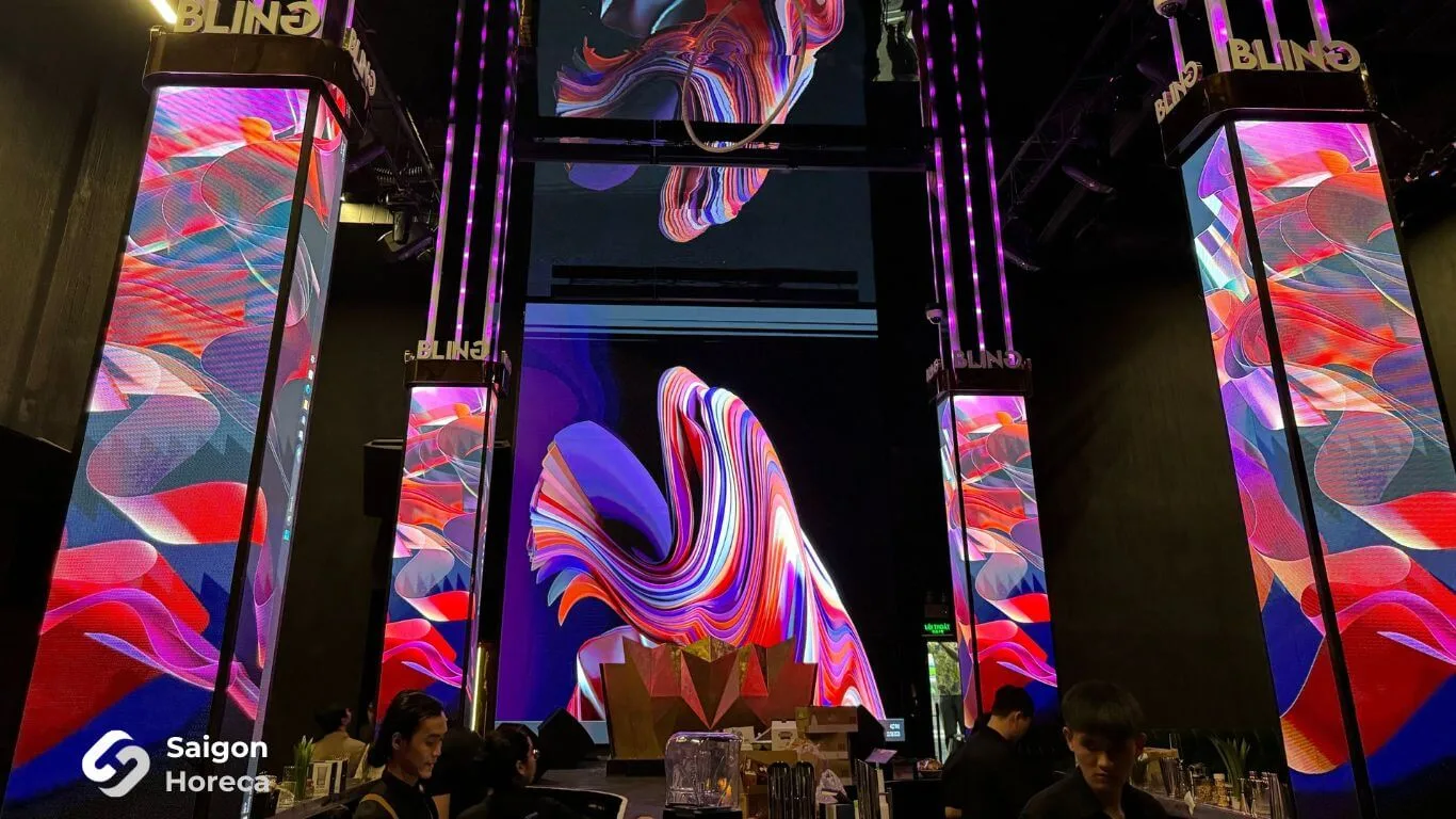 Center stage featuring a colossal 3D LED screen and dynamic LED light columns at Bling Bling Club